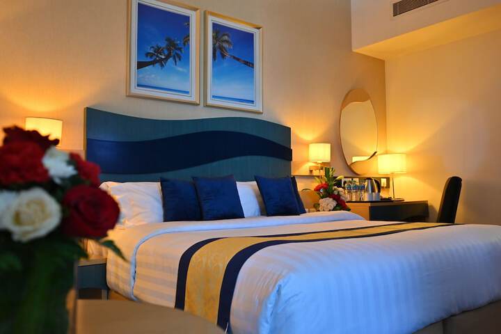 Room 5 of 37