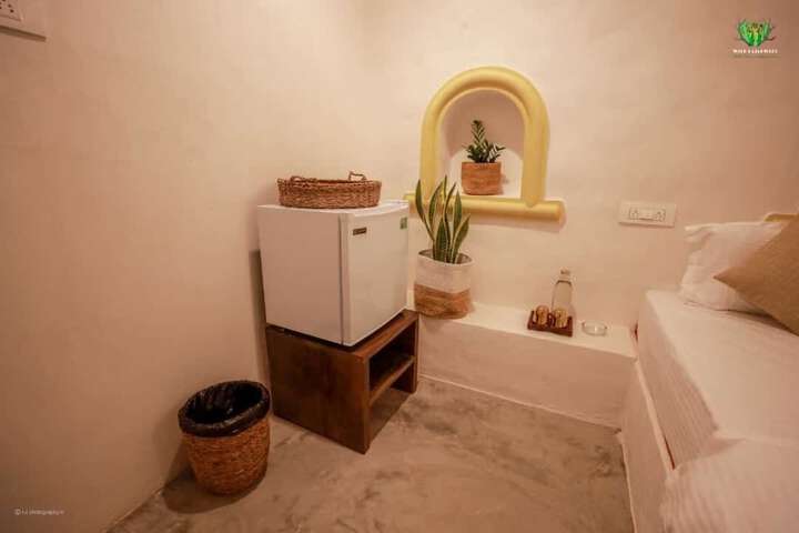 Room 3 of 18