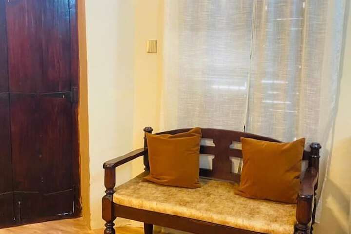 Room 15 of 24