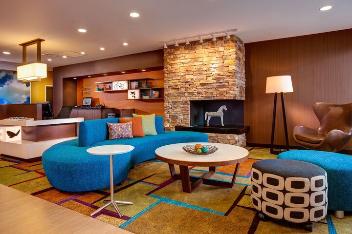 Hotel 2 of 25