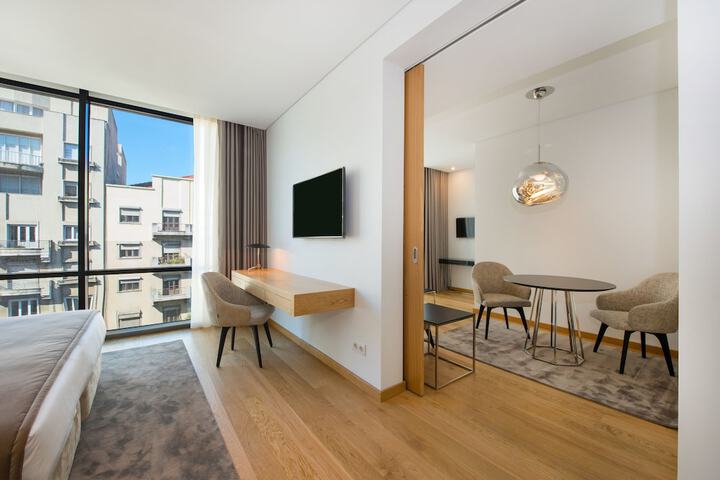 Room 15 of 91