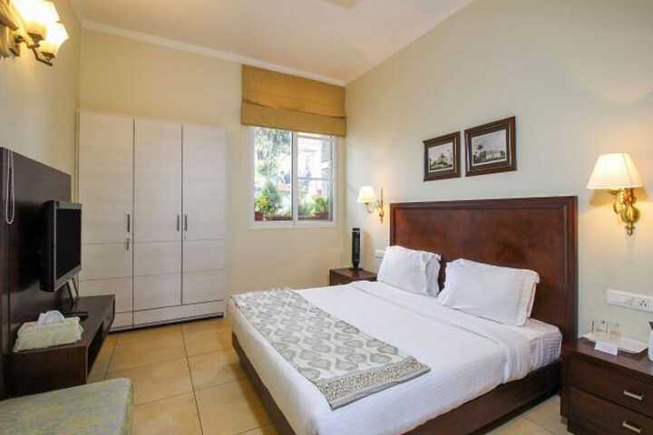 Room 19 of 71