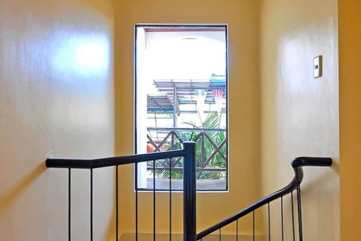 Room 8 of 167