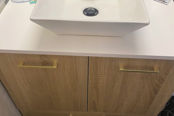 2 Double Beds (12 of 15)