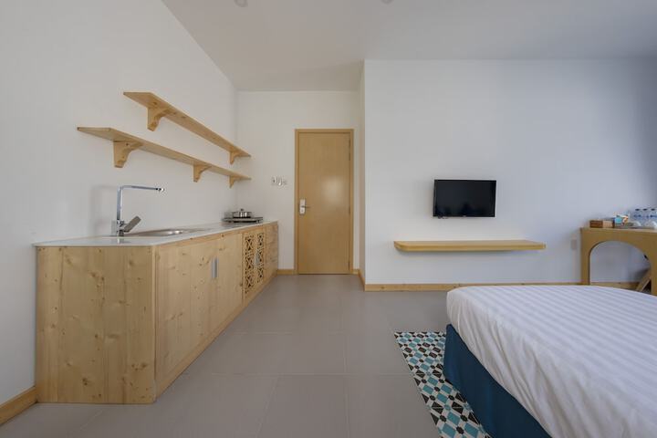 Room 19 of 46