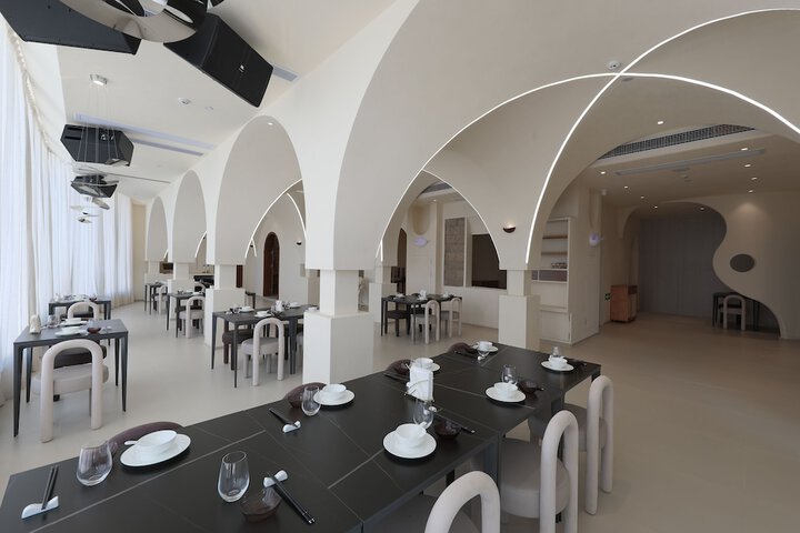 Dining 127 of 150