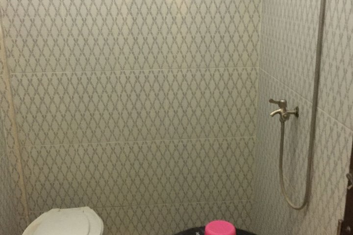 Room 16 of 25