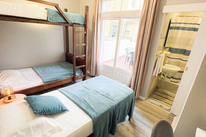 Room 14 of 35