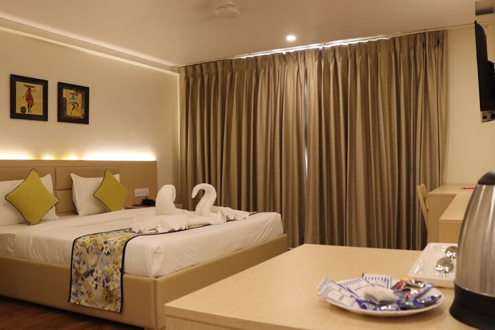 Room 27 of 54