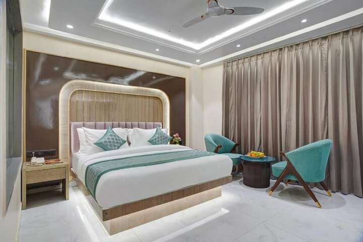 Room 26 of 75