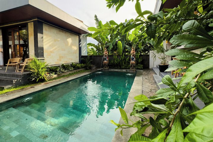 Pool 48 of 81