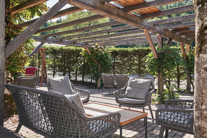 Sundeck 75 of 83