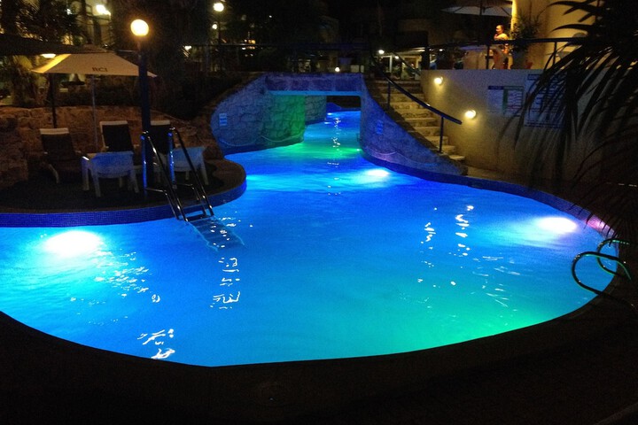 Pool 26 of 48