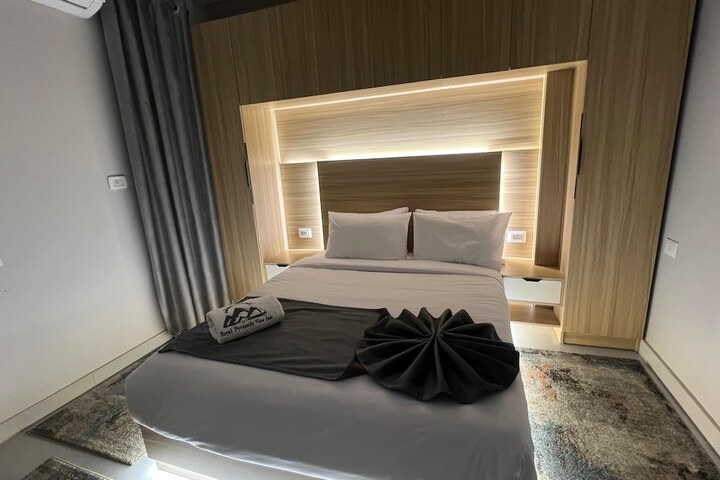 Room 43 of 75
