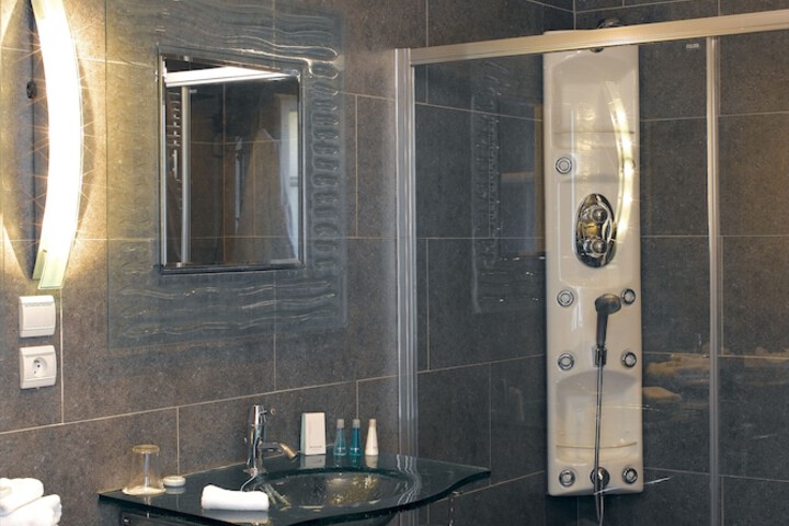 Bathroom Interior Photo