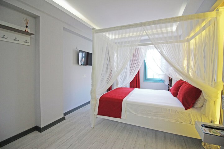 Room 19 of 54