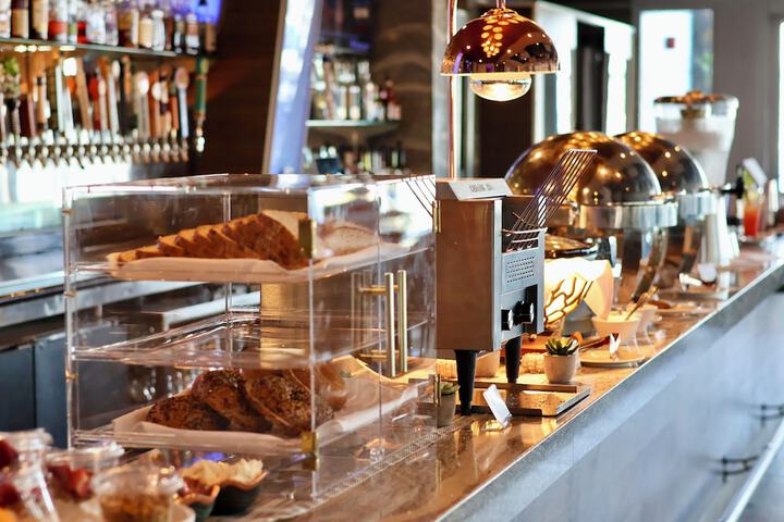Breakfast buffet