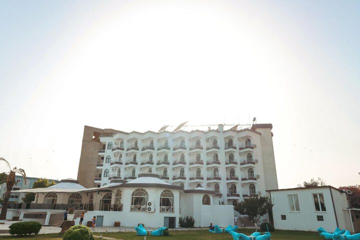 Hotel 3 of 27