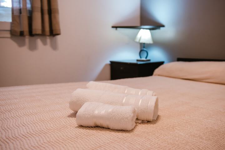 Room 10 of 27