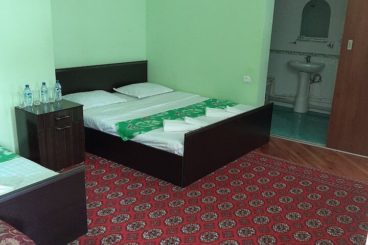 Room 8 of 14