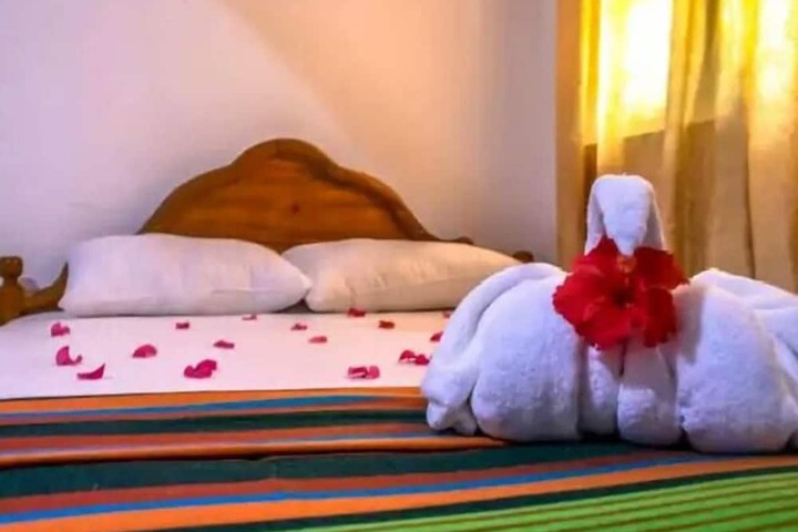 Room 3 of 6