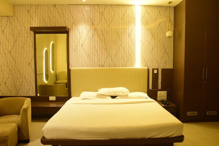 Room 38 of 75