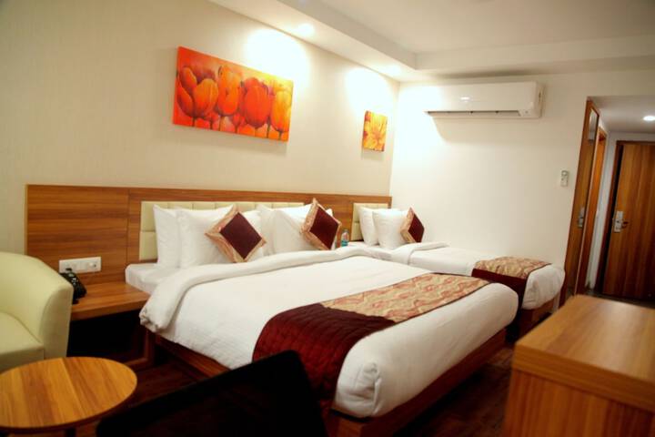 Room 15 of 69