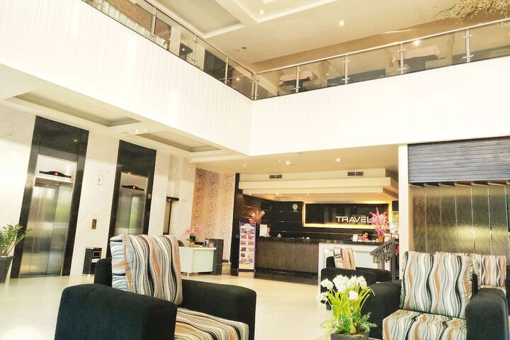 Lobby Entry