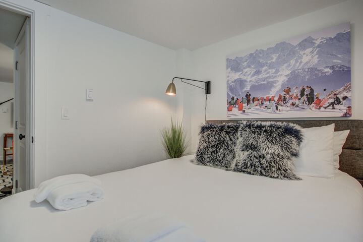 Room 5 of 30