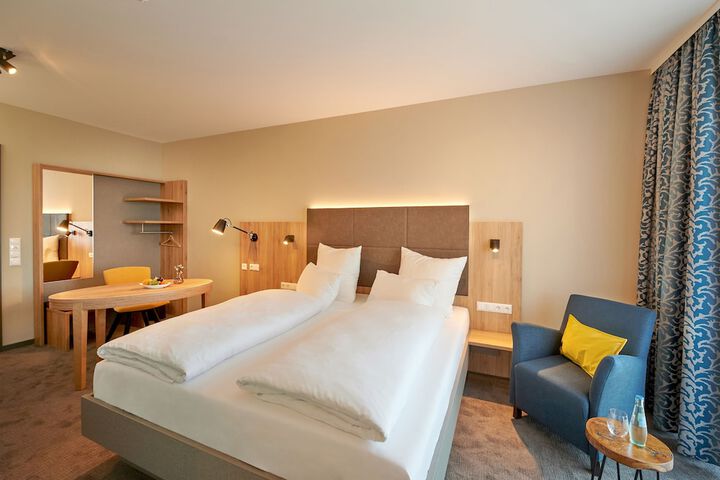Room 10 of 54
