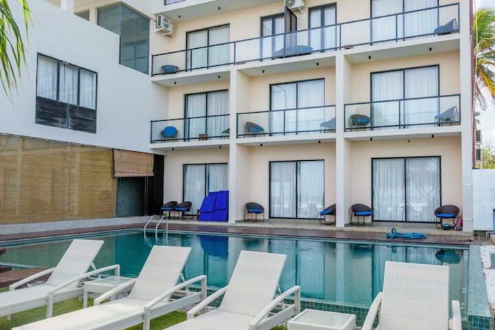 Hotel Exterior 57 of 74