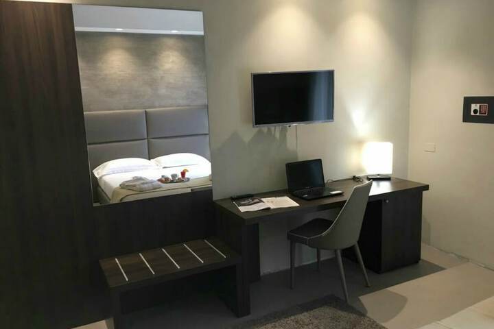 Room 31 of 86
