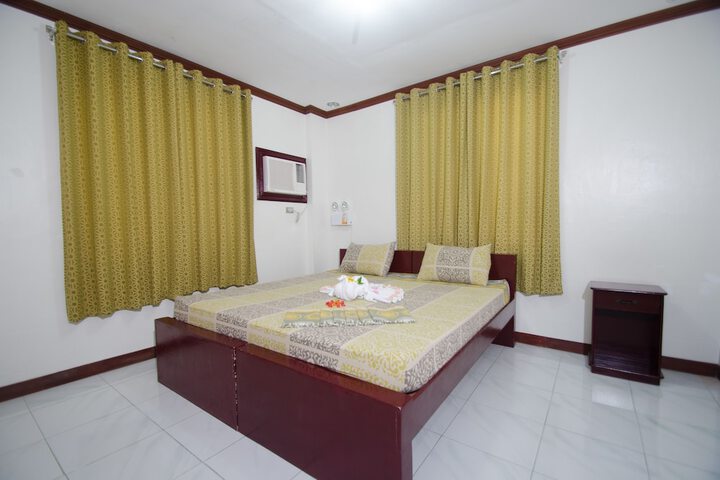 Room 11 of 51