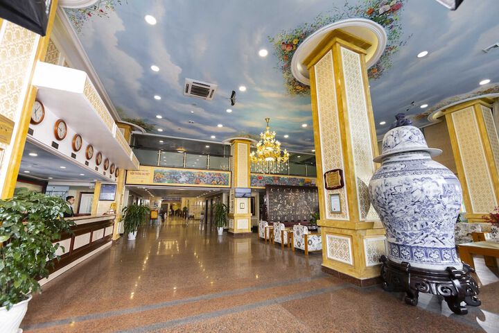 Hotel Interior 8 of 213