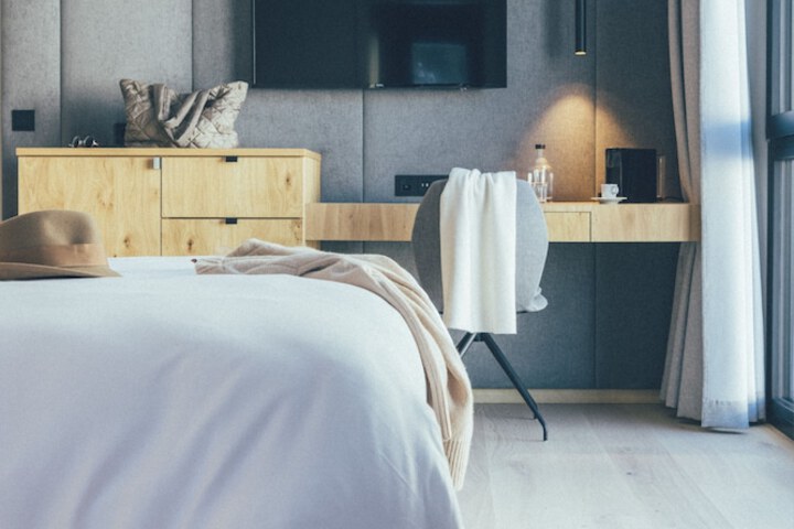 Room 12 of 68