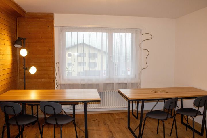 Room 25 of 62