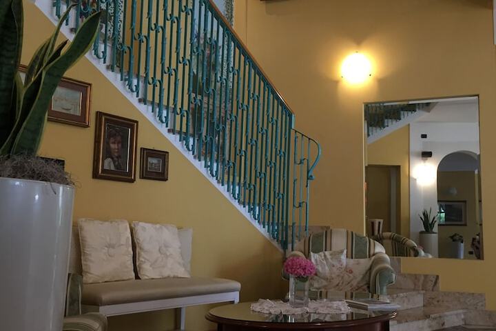 Hotel Interior 4 of 60