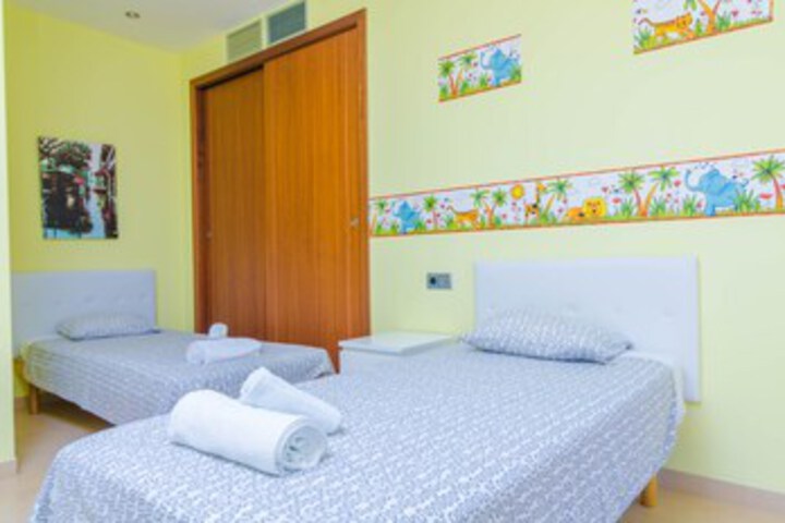 Room 29 of 35