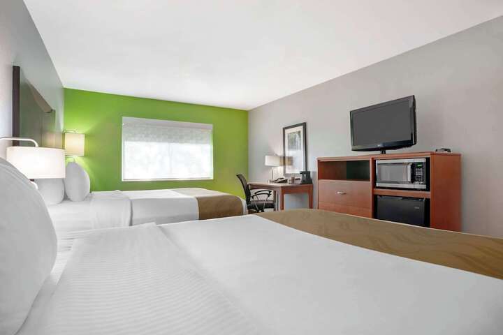 Double Bed (10 of 16)