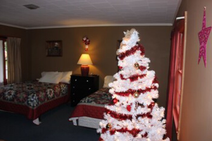 Room 38 of 140