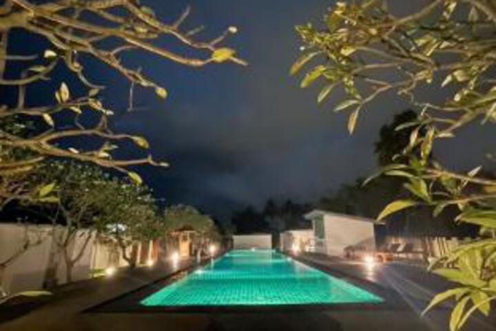 Pool 10 of 23