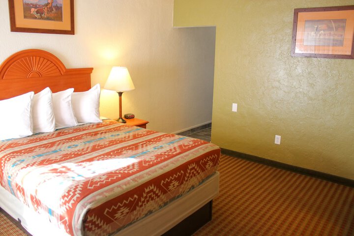 Room 4 of 42