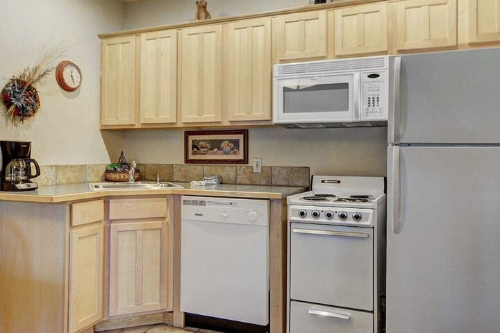 Hotel Interior 88 of 104