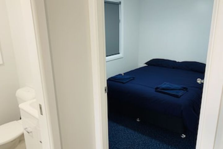 Room 10 of 78