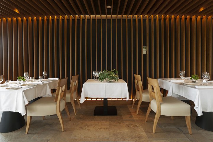 Dining 83 of 108