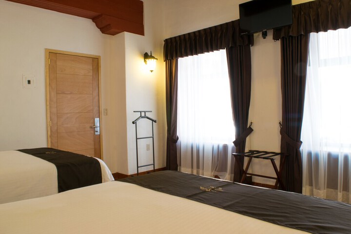 Room 22 of 40