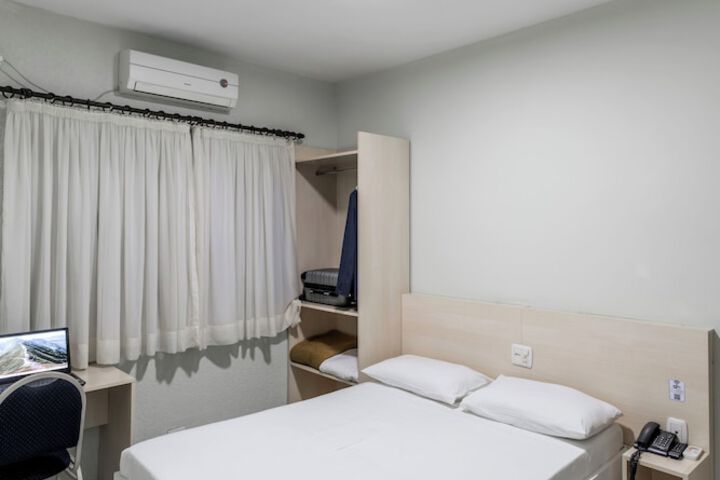 Room 15 of 45