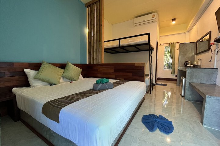Room 14 of 63