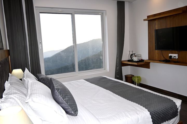 Room 13 of 47