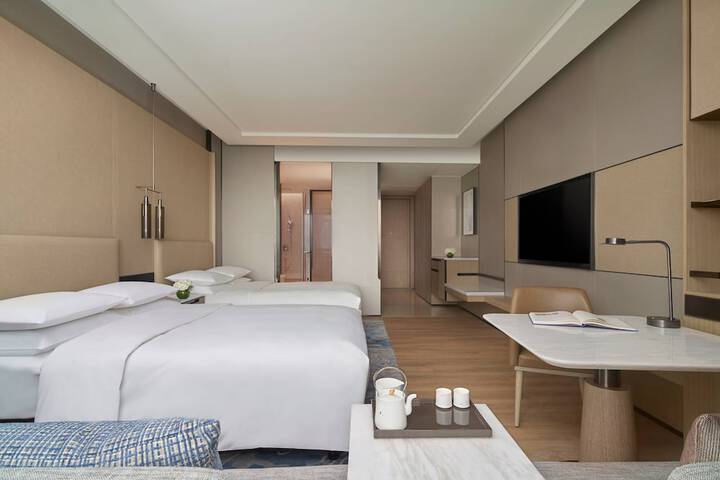 Room 5 of 58